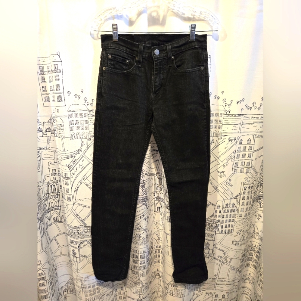 EUC Men's Red Tab Black Levi's 514 Size W28 L32